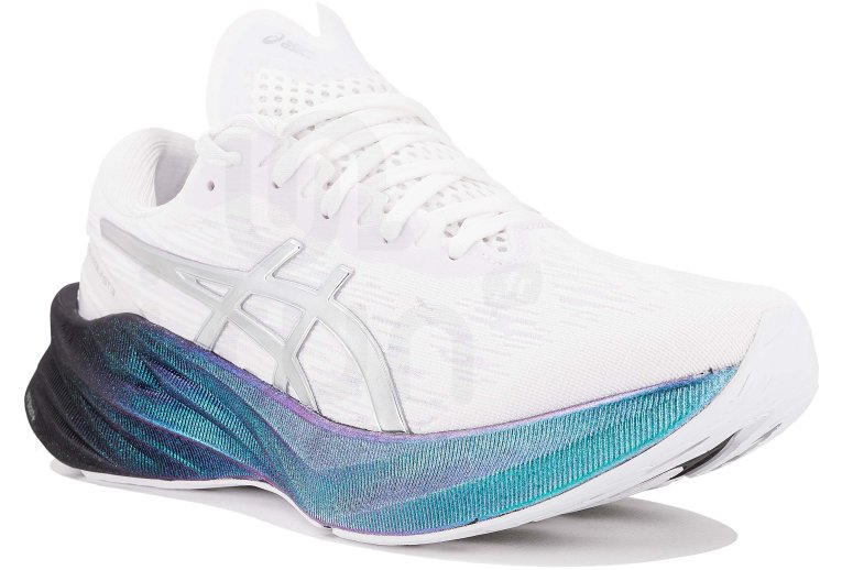 Asics Novablast 3 Platinum