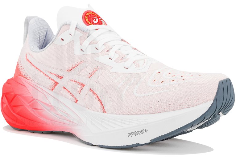 Asics Novablast 4 M