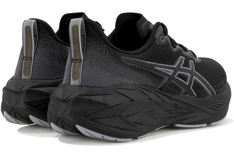 Asics Novablast 4
