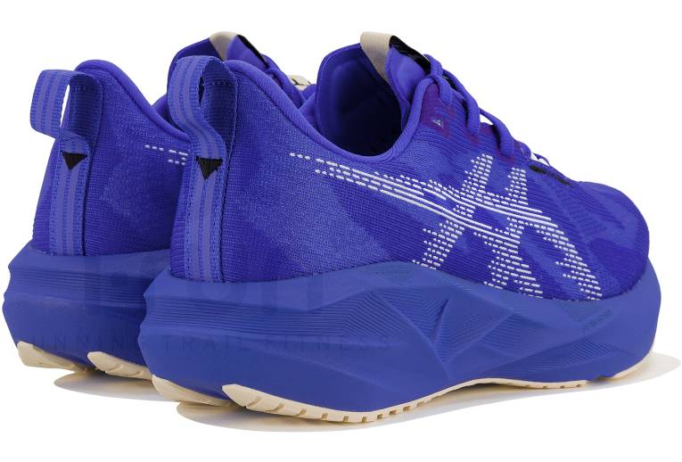 Asics Novablast 5 