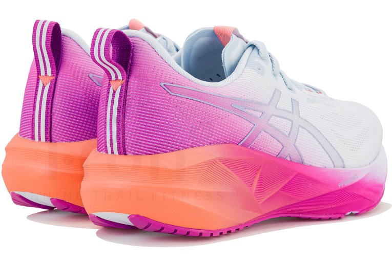 Asics Novablast 5 