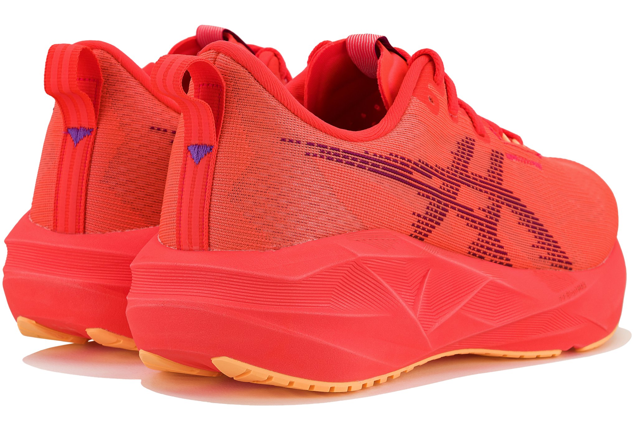 Asics Novablast 5
