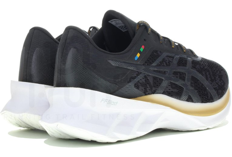 Asics Novablast Edo Tribute Herren