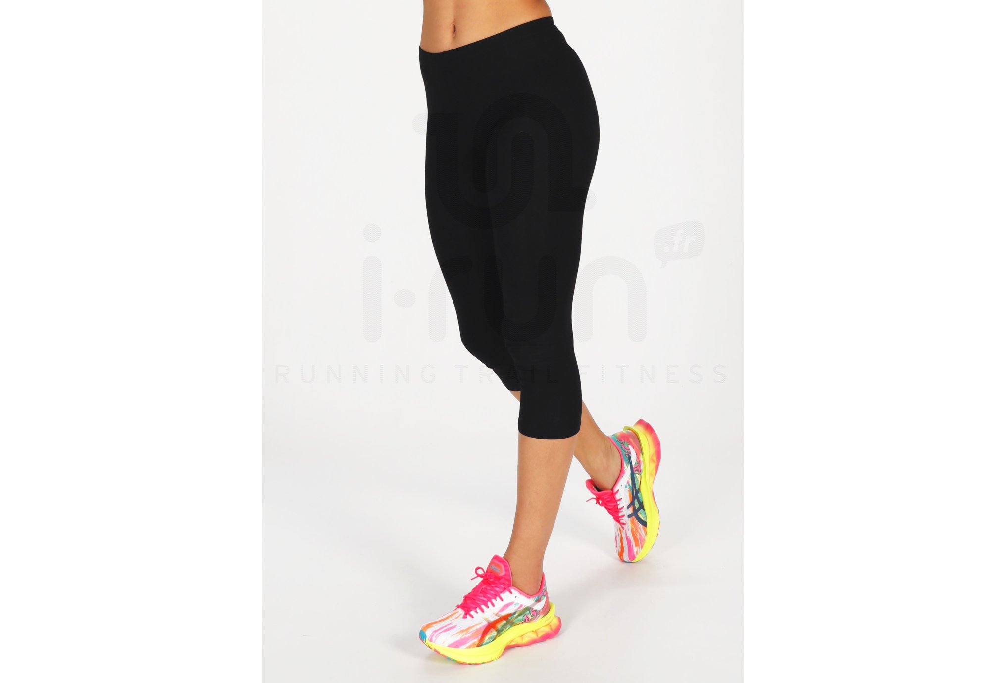 Asics Novablast Noosa Damen