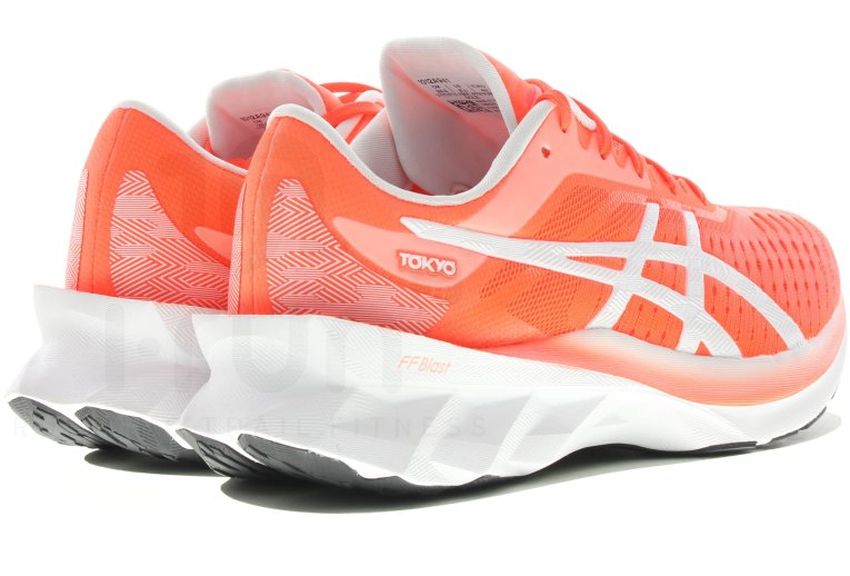 Asics Novablast Tokyo W 