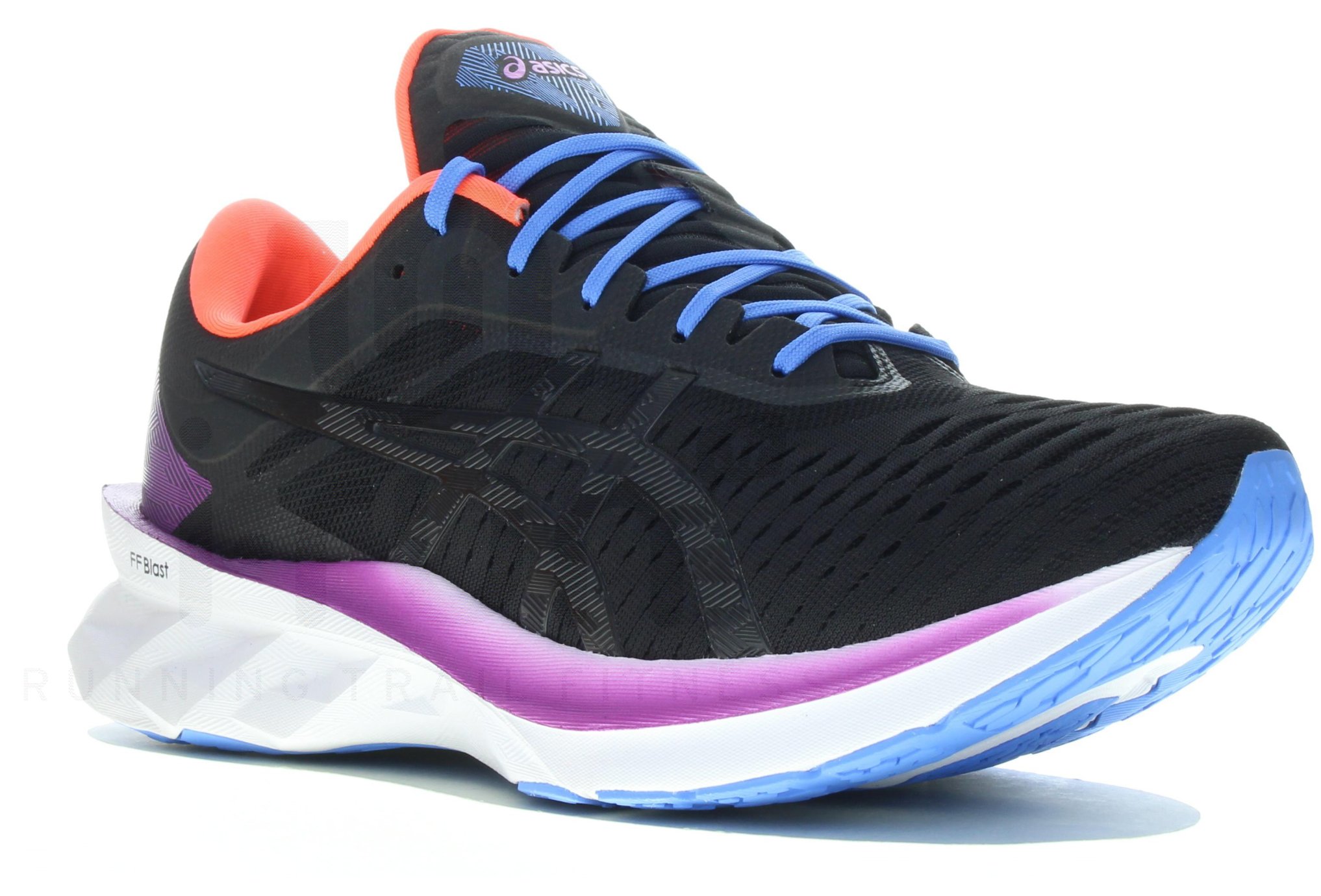 Asics Novablast