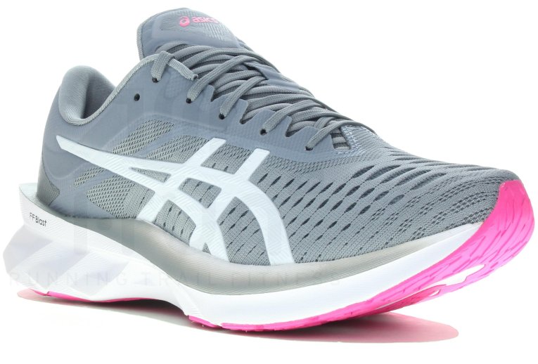 Asics Novablast
