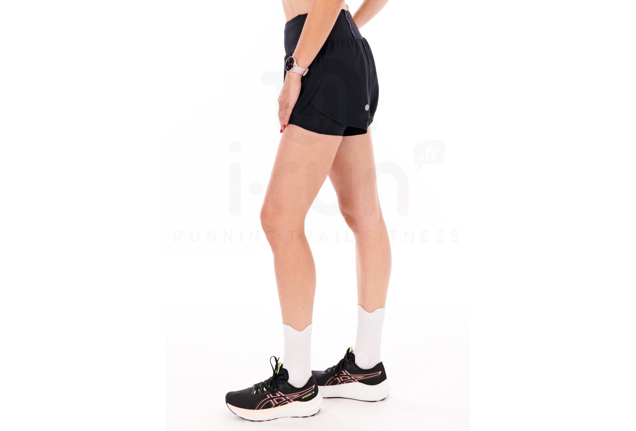 Asics pantal�n corto Road 2 en 1 negro