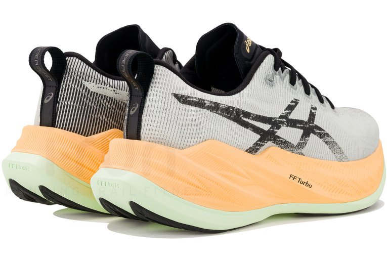 Asics Superblast