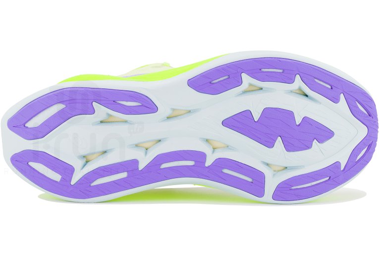 Asics Superblast