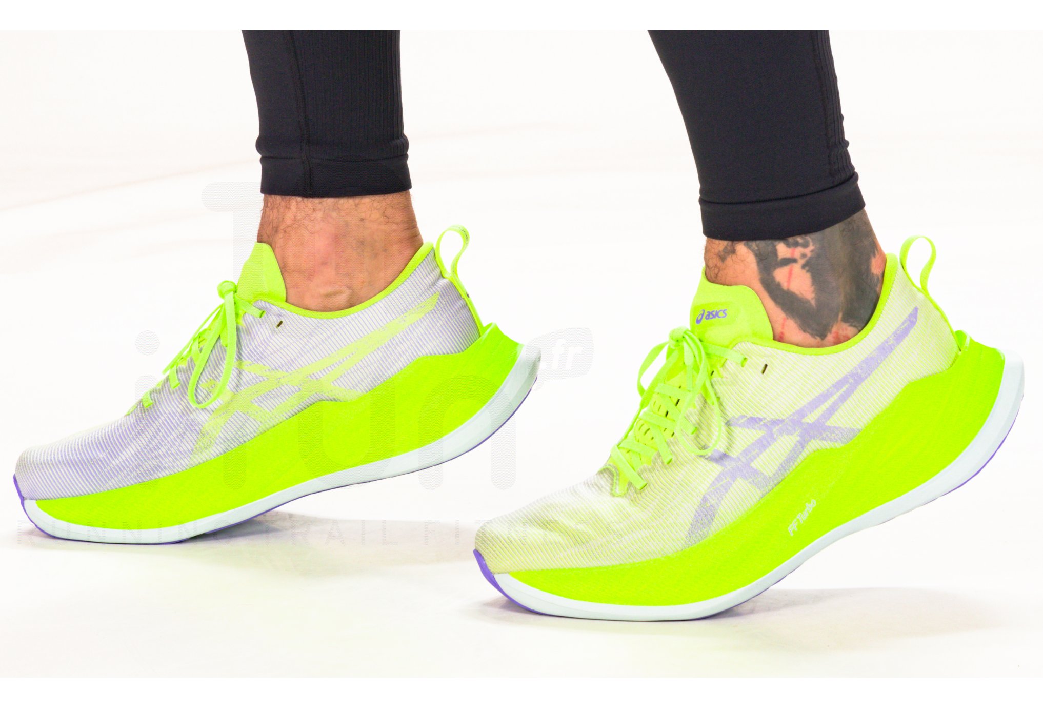 Asics Superblast