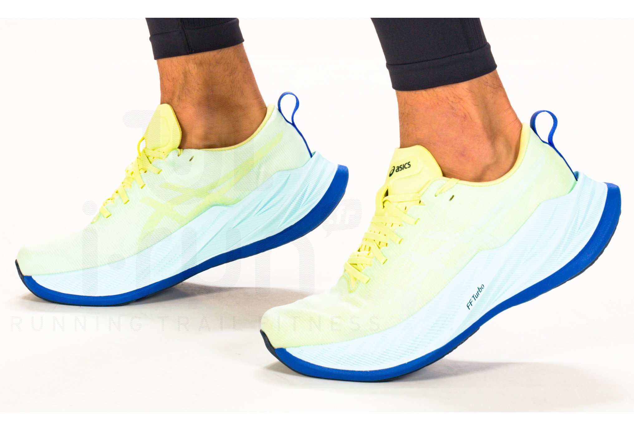 Asics Superblast M