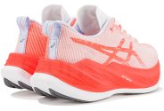 Asics Superblast W