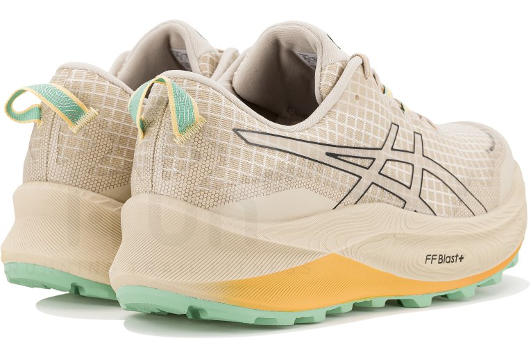 Asics Trabuco Max 3