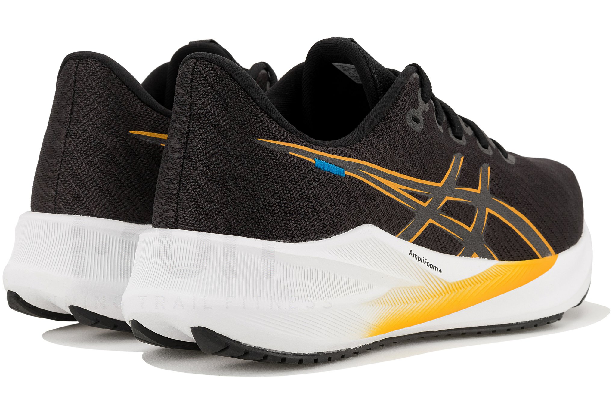 Asics Versablast 4