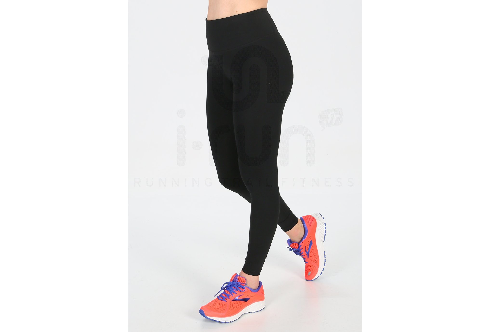 Brooks Aduro 6