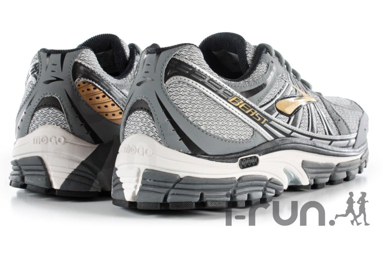 Brooks Beast 12 M 