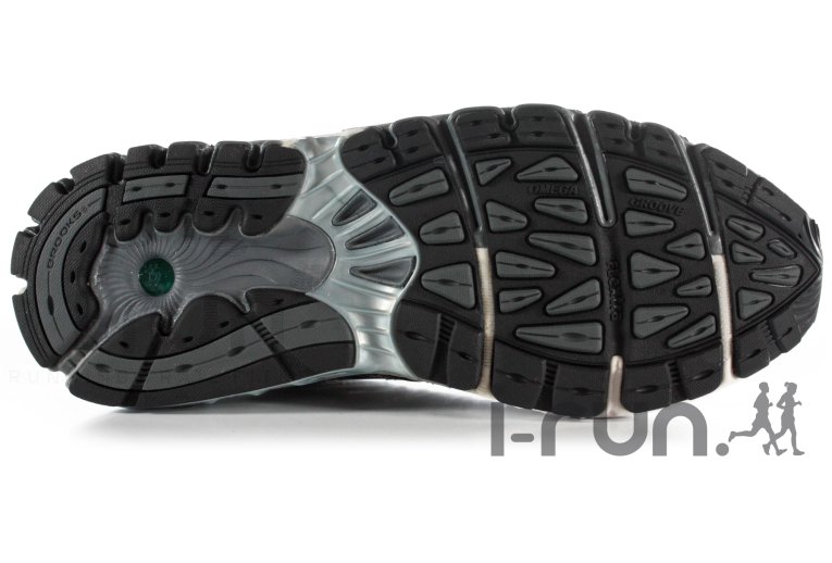 Brooks Beast 12 M 