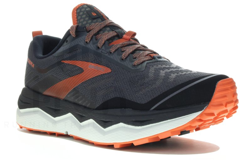 Brooks Caldera 4
