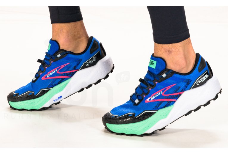 Brooks Caldera 7