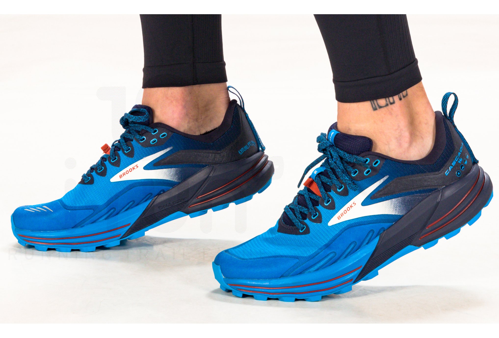 Brooks Cascadia 16 M
