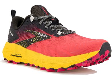 Cascadia 17 W