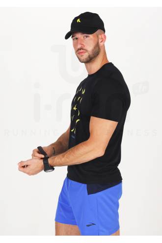 Brooks Distance M 