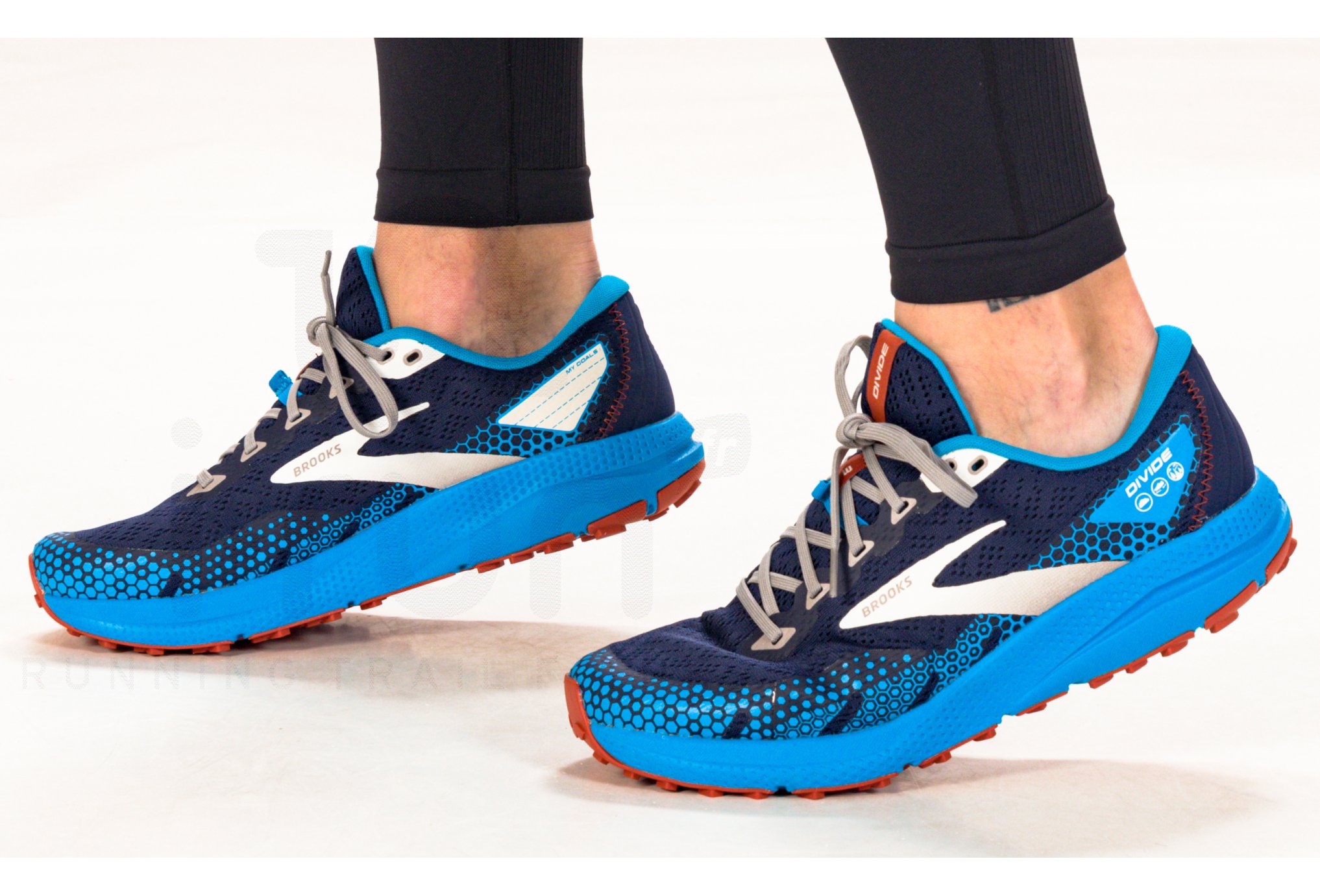 Brooks Divide 3 M