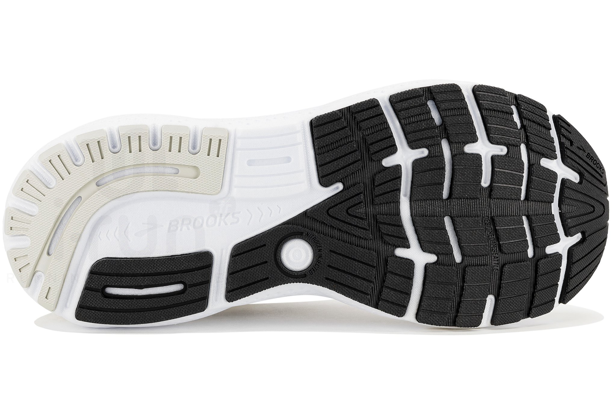 Brooks Ghost 16