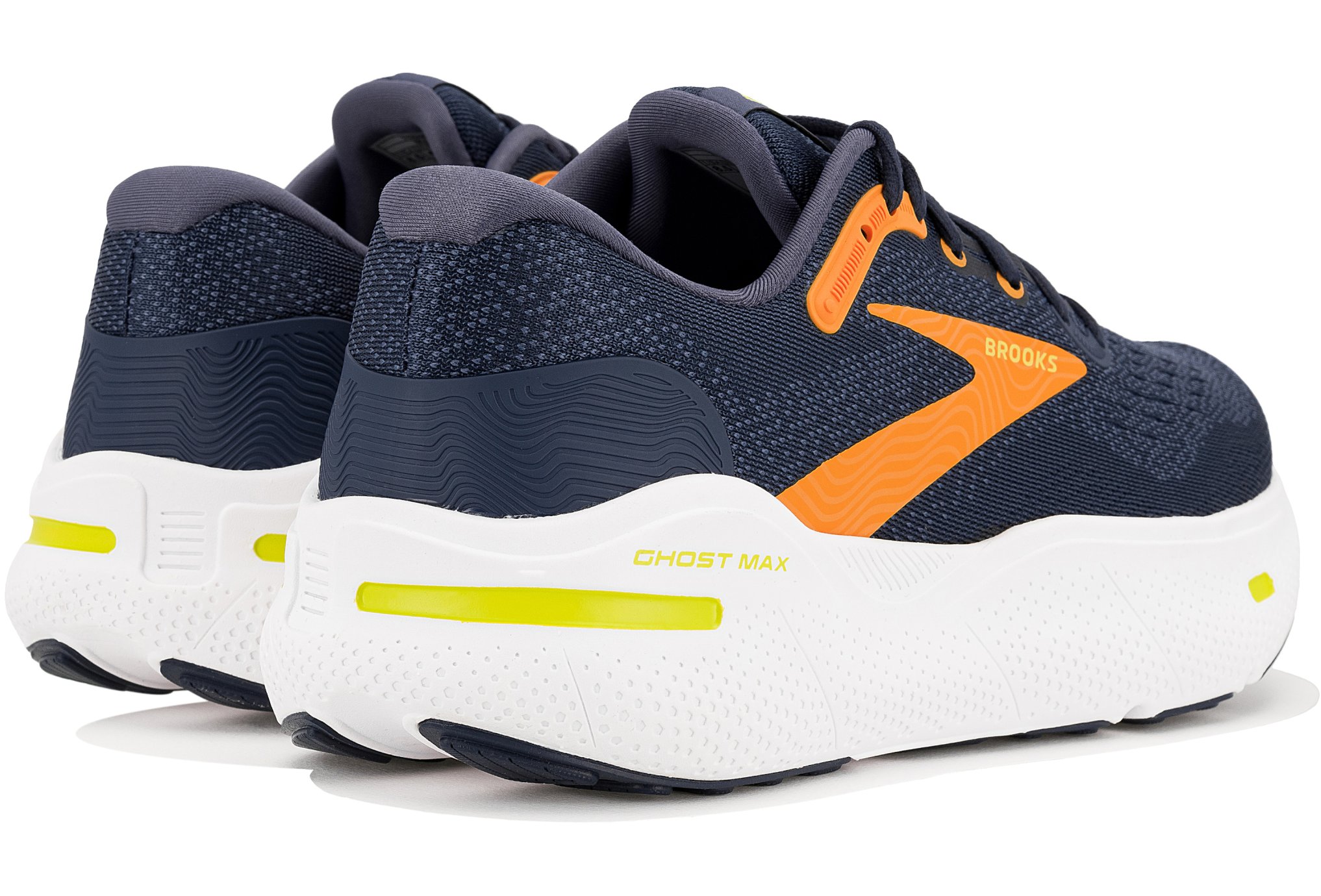 Brooks Ghost Max M