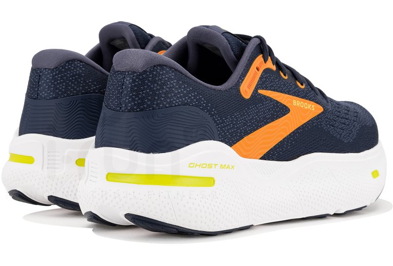 Brooks Ghost Max M