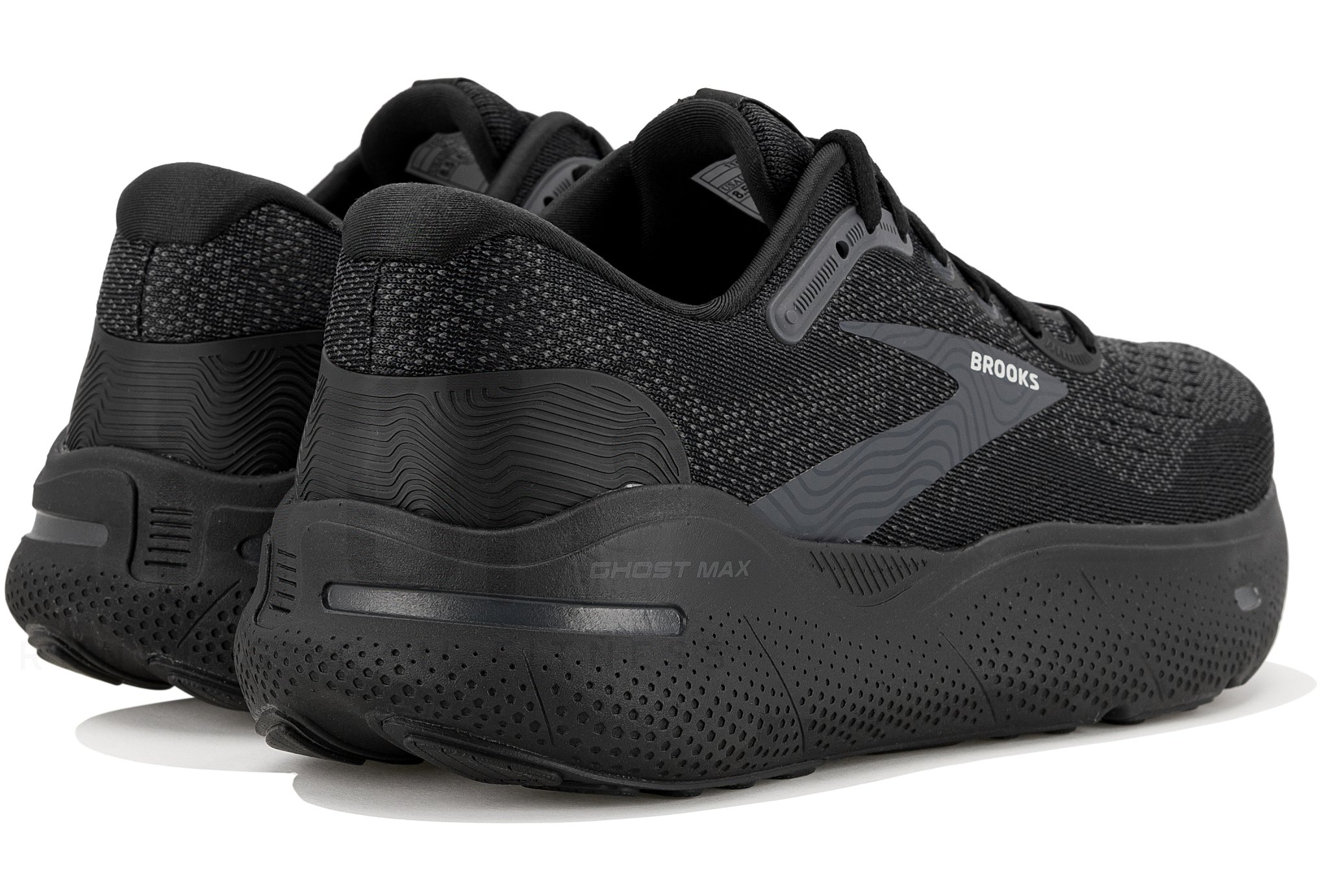 Brooks Ghost Max M