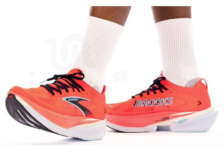 Brooks Hyperion Max 3 Herren