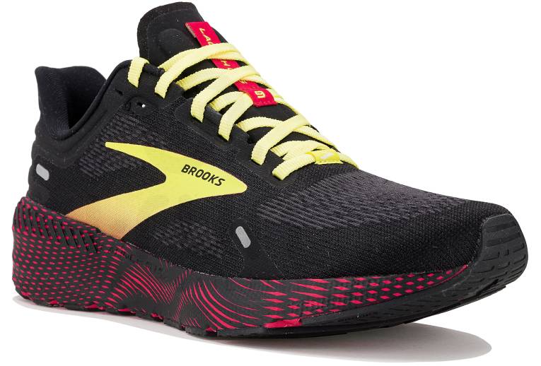 Brooks Launch 9 GTS M 