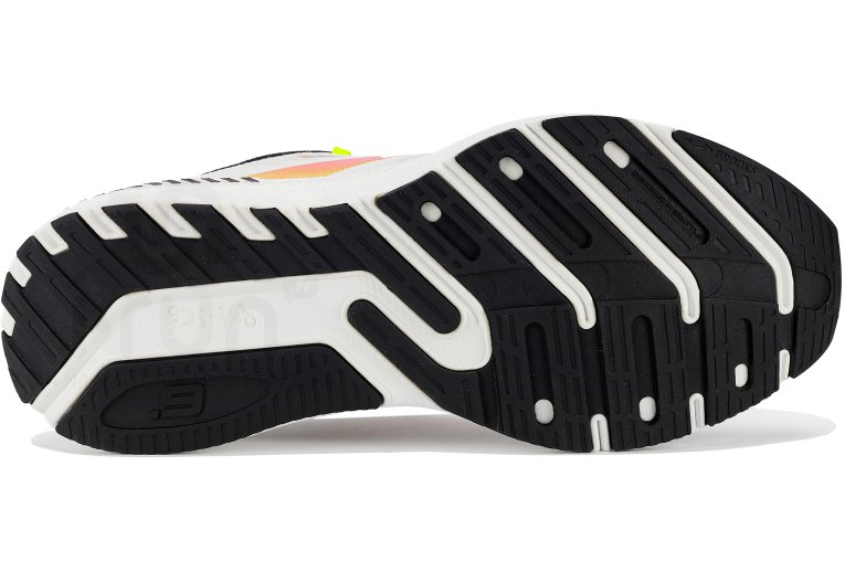Brooks Launch 9 GTS W 