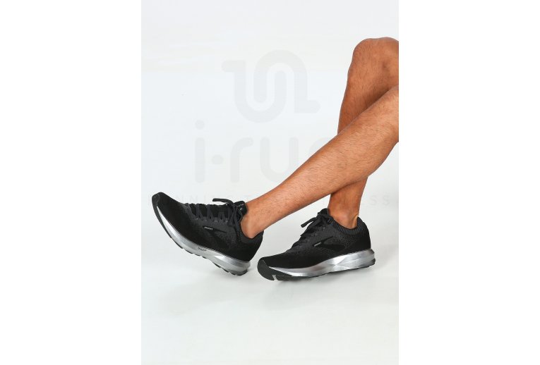 Brooks Levitate 2