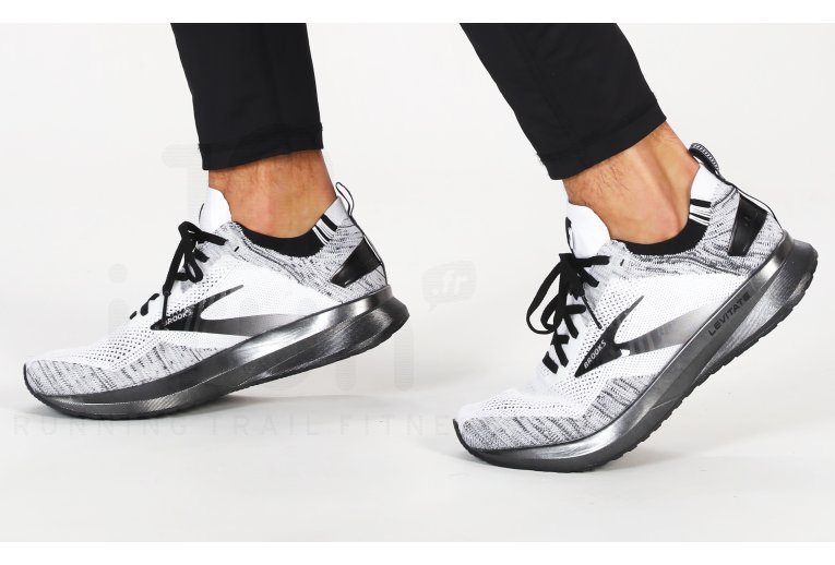 Brooks Levitate 4