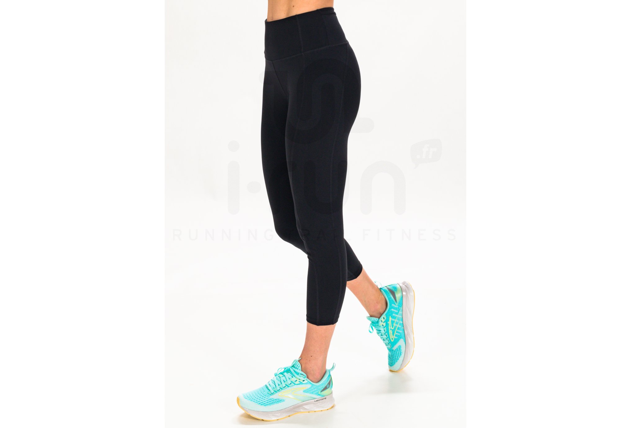 Brooks Levitate 6 W