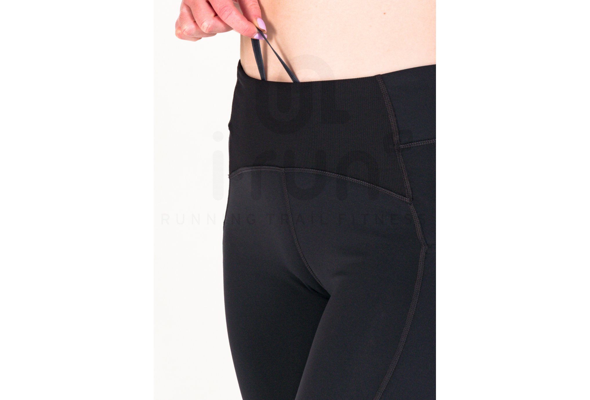Brooks mallas largas Momentum Thermal