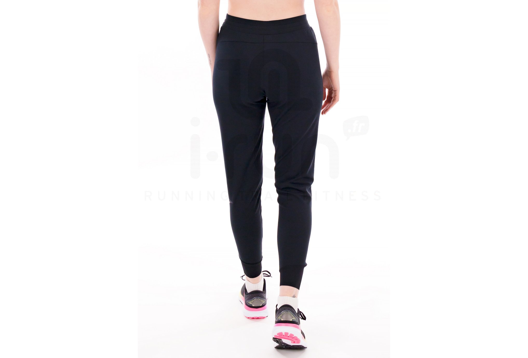 Brooks Momentum Thermal W