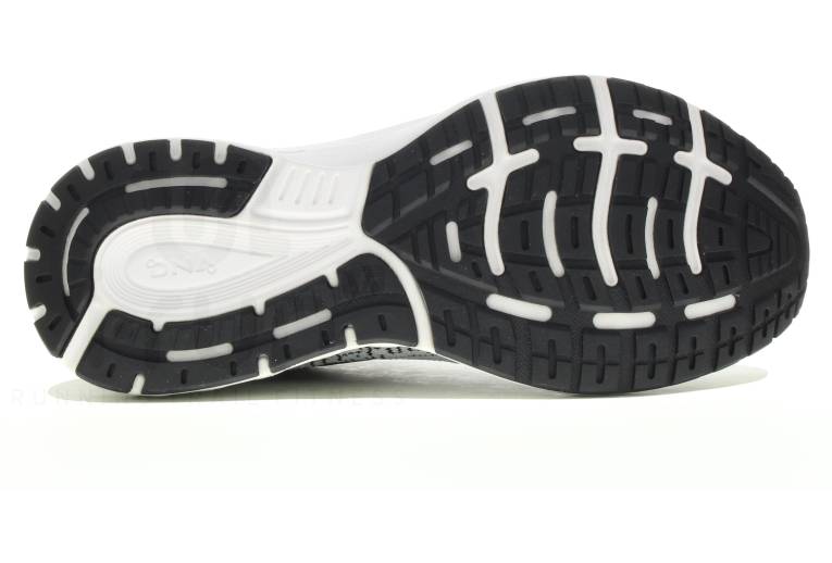 Brooks Revel 3 W 