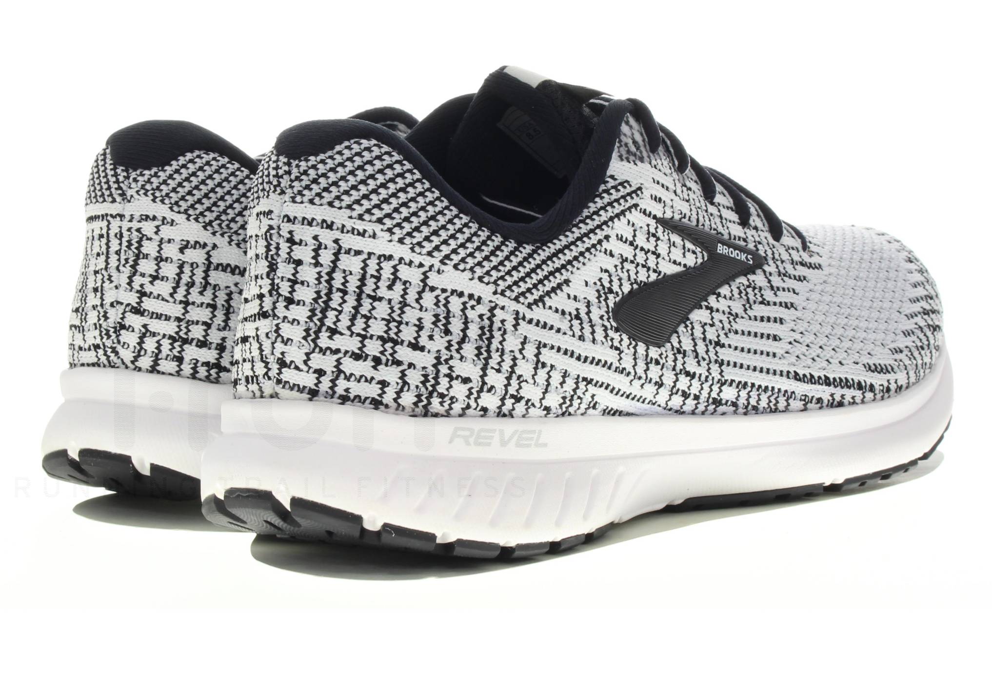 Brooks Revel 3