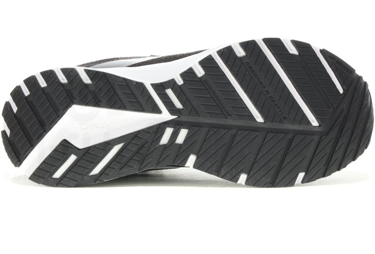 Brooks Revel 5