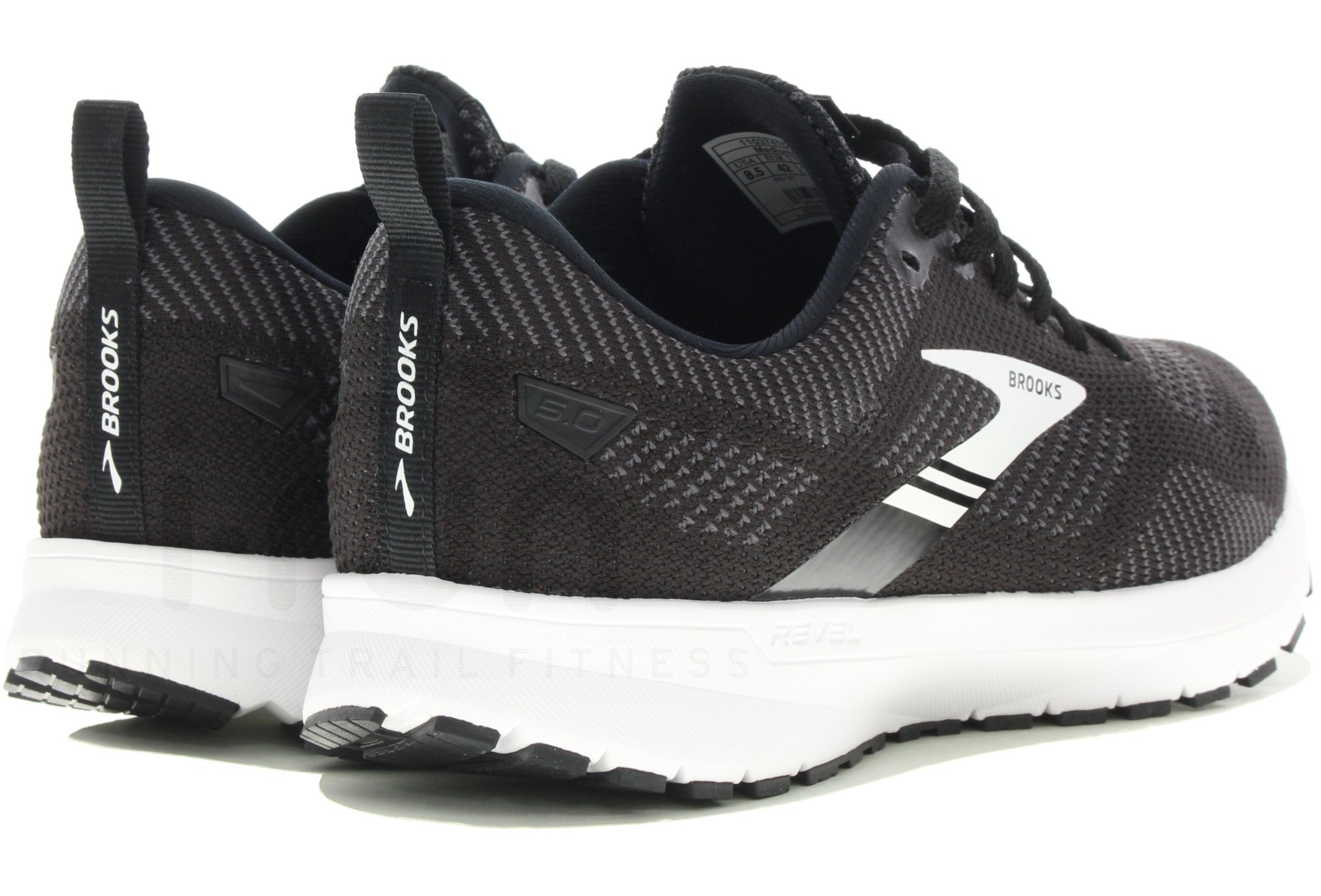 Brooks Revel 5
