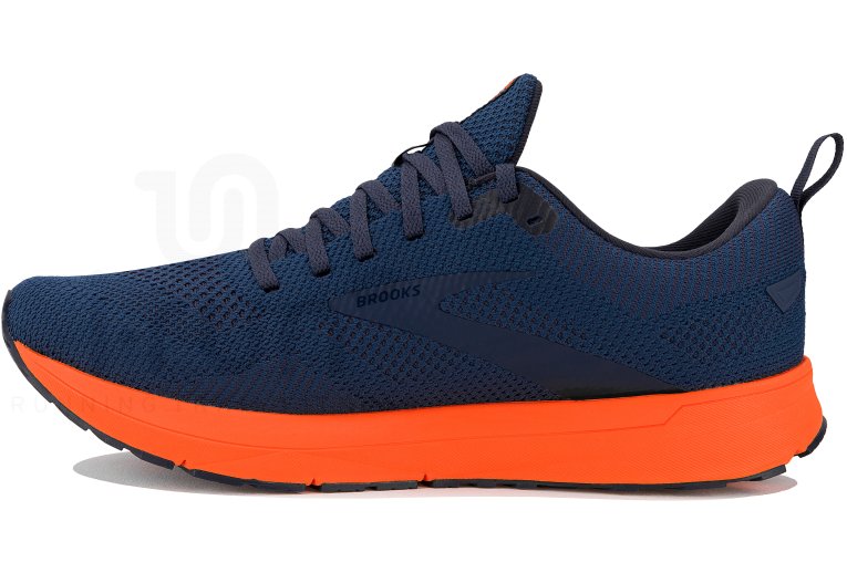 Brooks Revel 5