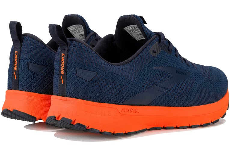 Brooks Revel 5