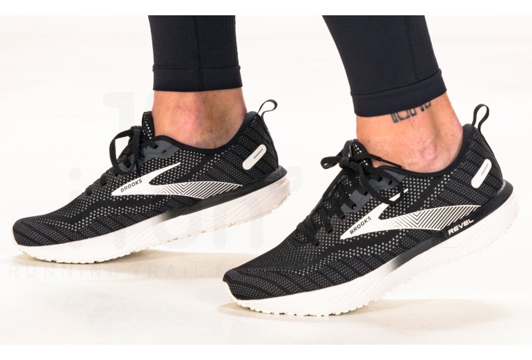 Brooks Revel 6 M