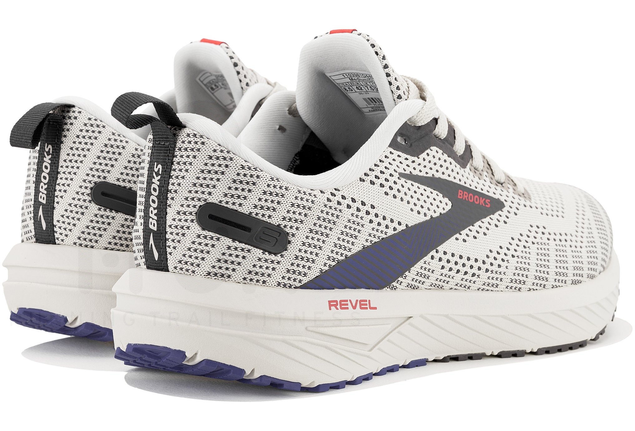 Brooks Revel 6