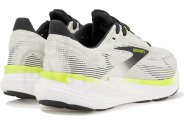 Brooks Revel 8