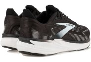Brooks Revel 8